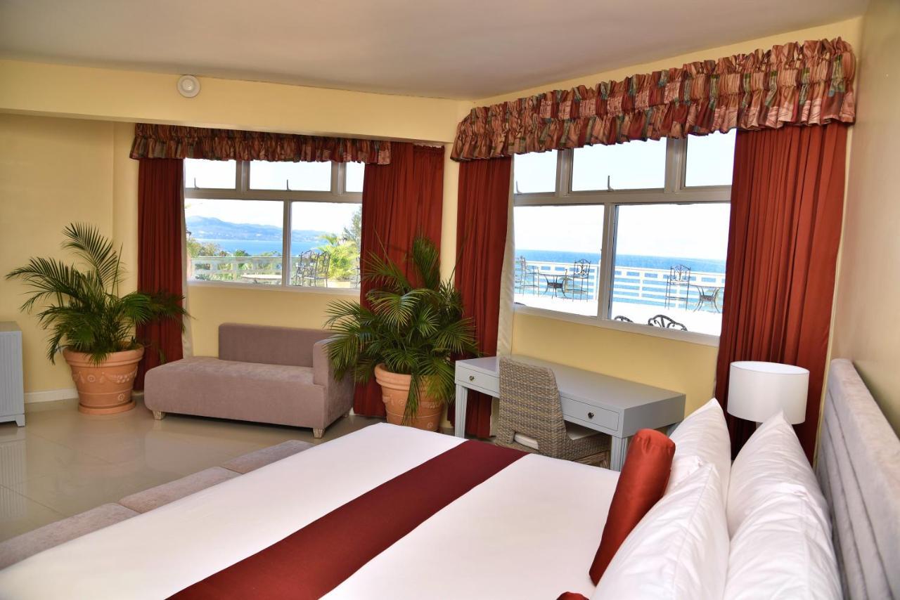 Hotel Grand A View Montego Bay Kültér fotó